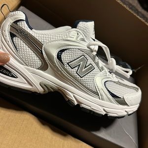 New Balance 530 silver & navy
